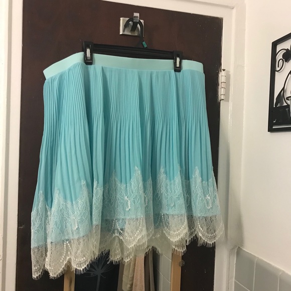 torrid Dresses & Skirts - Blue Torrid Skirt 💙